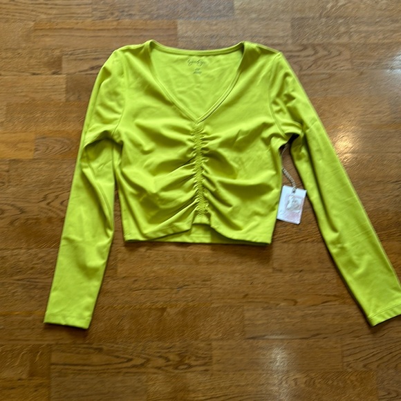 BNWT Jessica Simpson Active lime green long sleeve crop.  Size medium.  New! - Picture 5 of 5